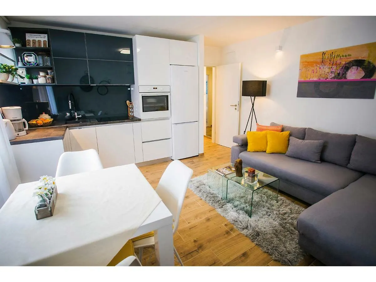 Sweet Apartment In Center Of Split