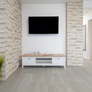 Hills Split