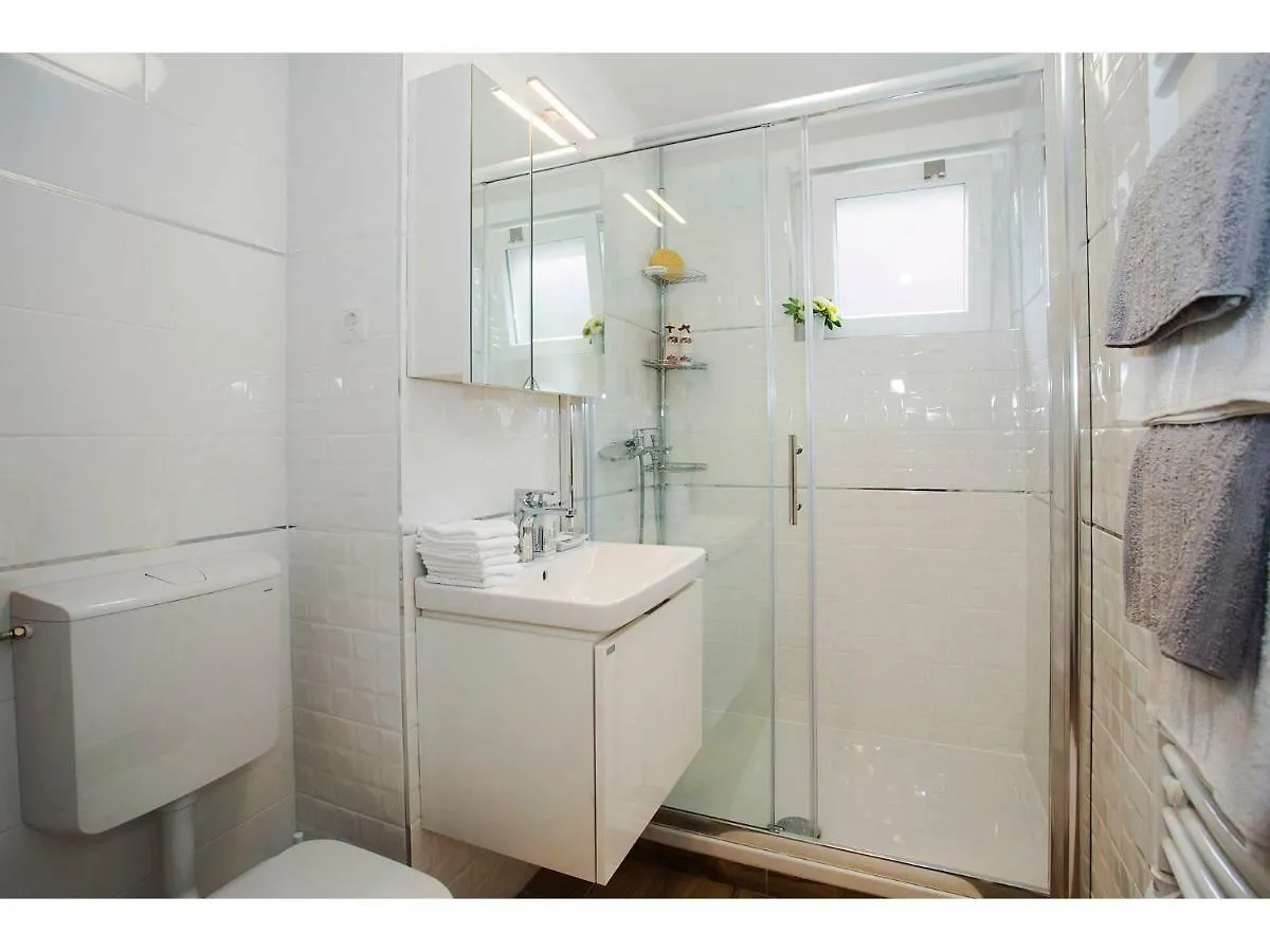 Sweet Apartment In Center Of Split 0*,
